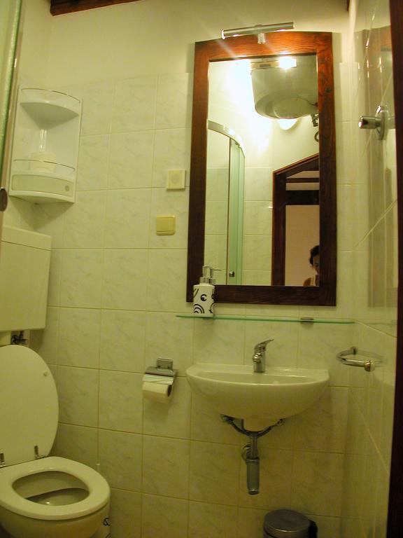 Rooms Livia Трогір Екстер'єр фото