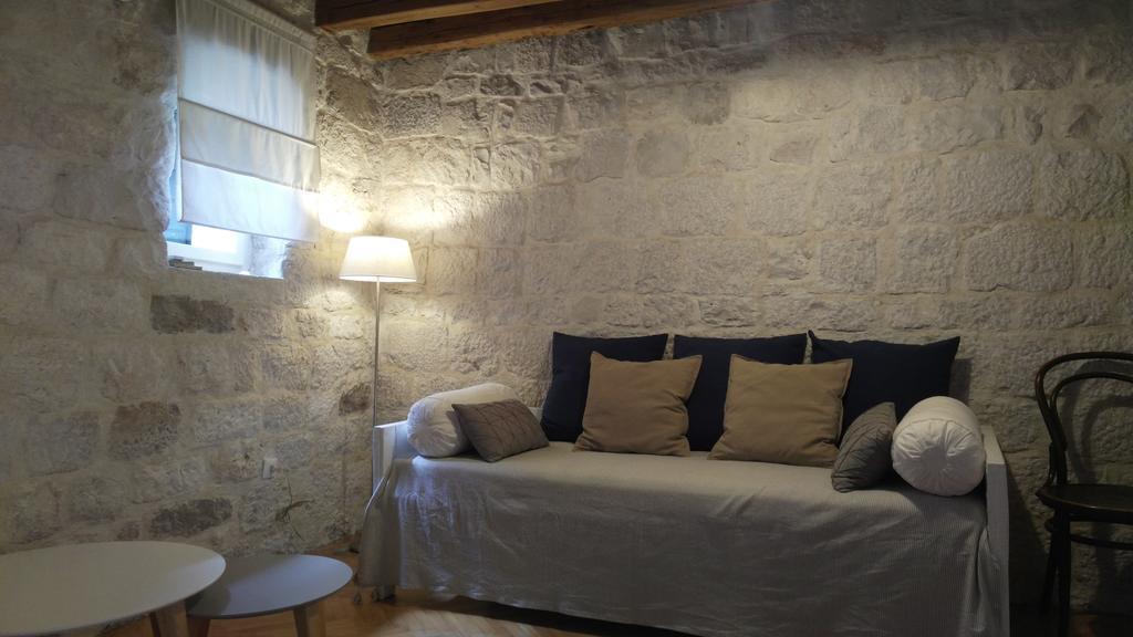 Rooms Livia Трогір Екстер'єр фото